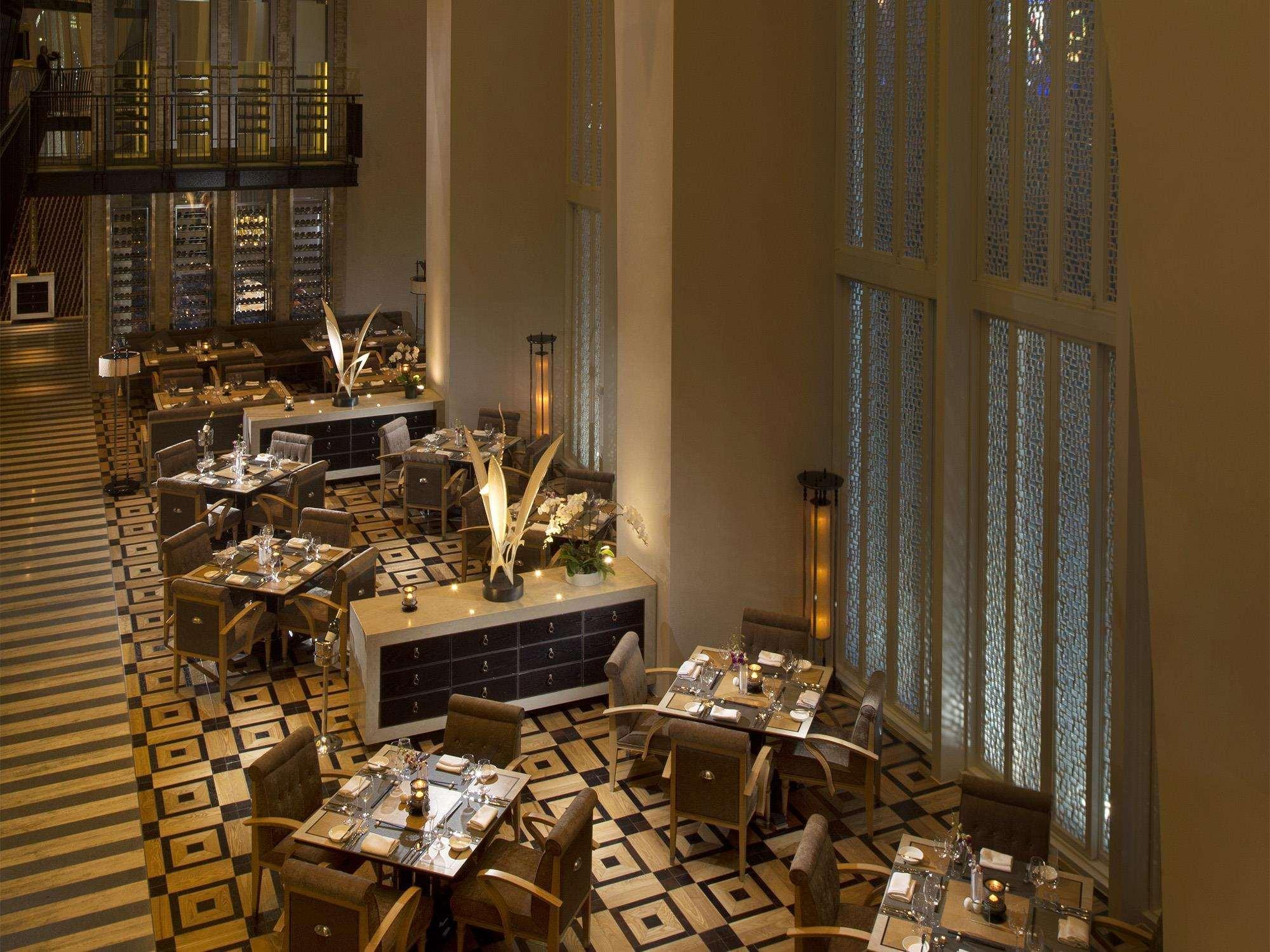Отель Conrad Beijing By Hilton Экстерьер фото
