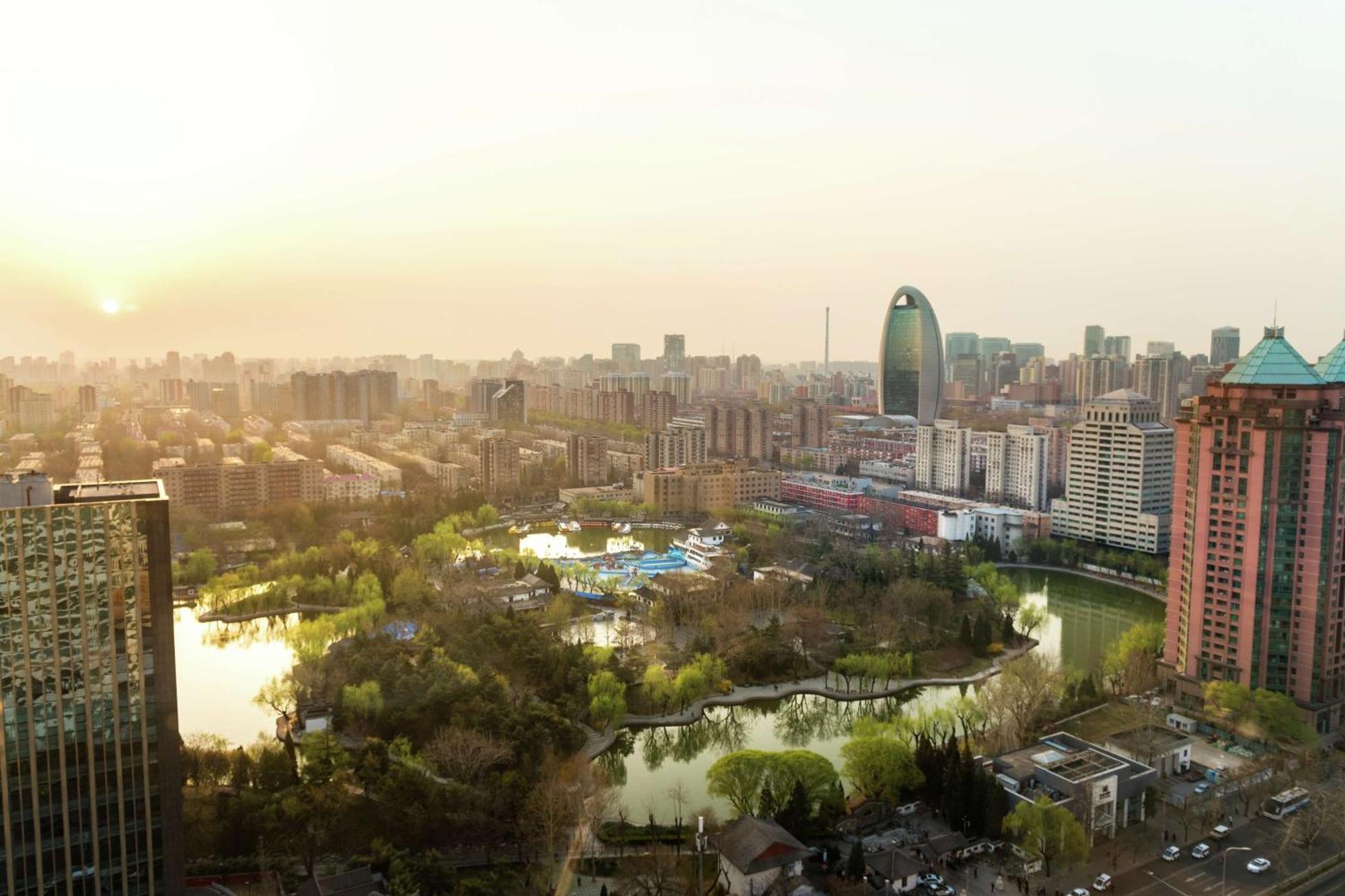 Отель Conrad Beijing By Hilton Экстерьер фото
