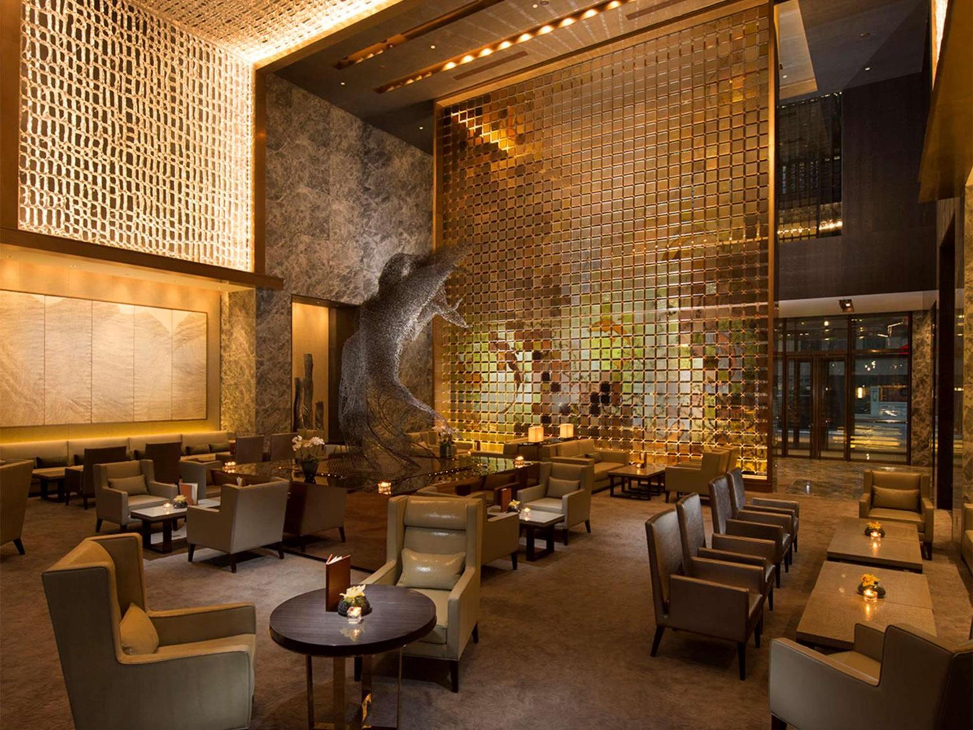 Отель Conrad Beijing By Hilton Экстерьер фото