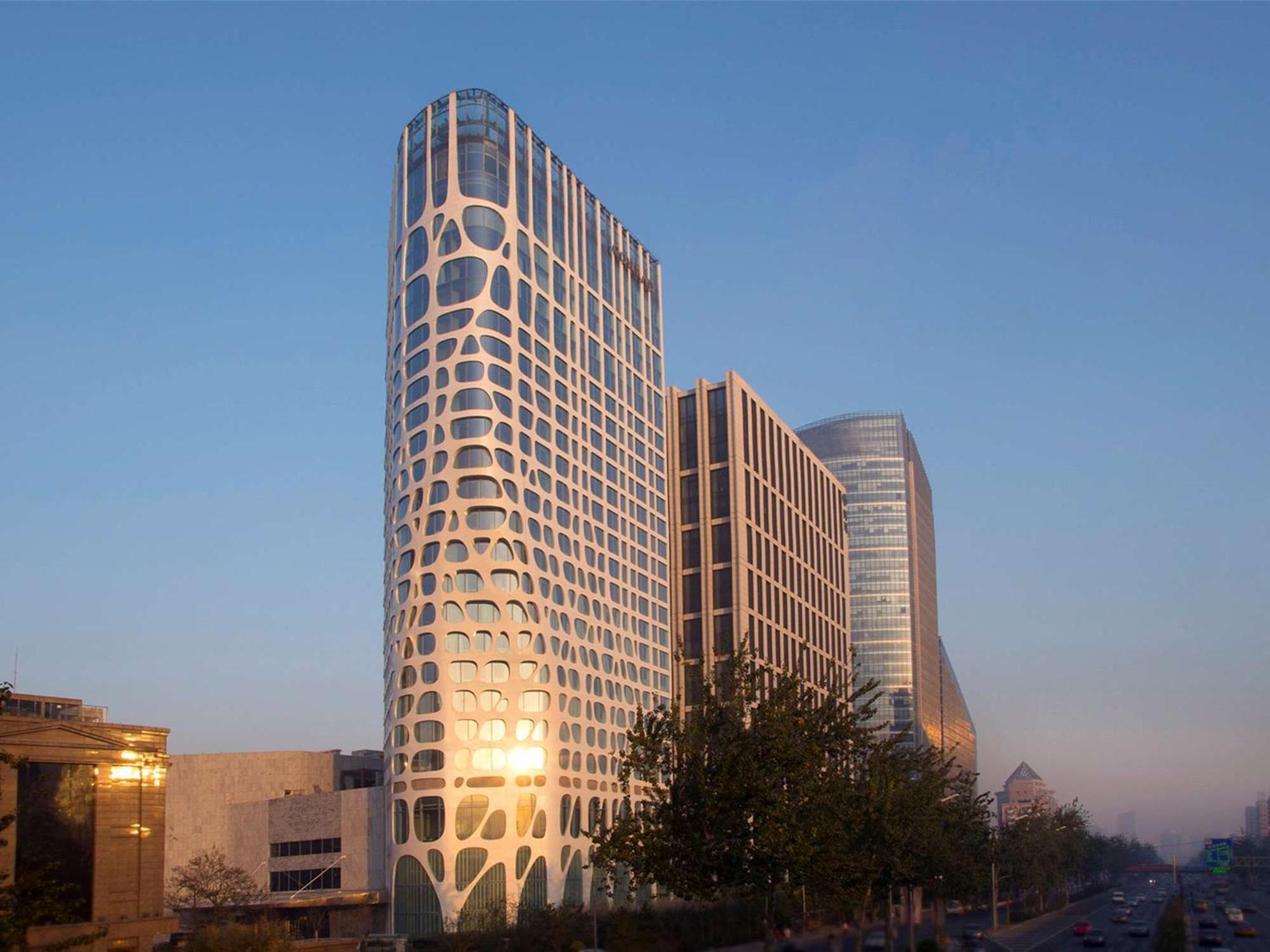 Отель Conrad Beijing By Hilton Экстерьер фото